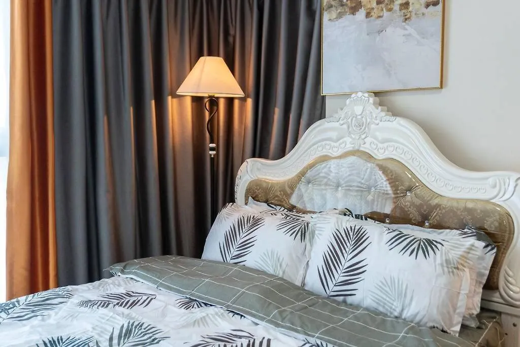 Apartment A2J Luxury 2Br Bgc Uptown Suite Near Uptown Mall Manila Philippines