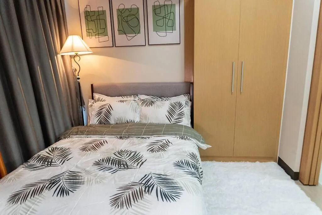 Apartment A2J Luxury 2Br Bgc Uptown Suite Near Uptown Mall Manila Philippines