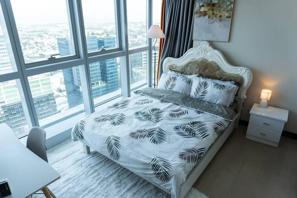 A2J Luxury 2Br Bgc Uptown Suite Near Uptown Mall Manila