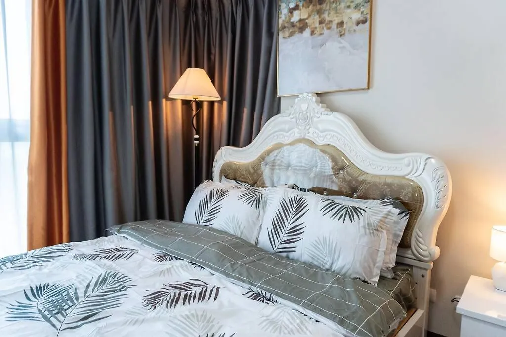 Apartment A2J Luxury 2Br Bgc Uptown Suite Near Uptown Mall Manila Philippines