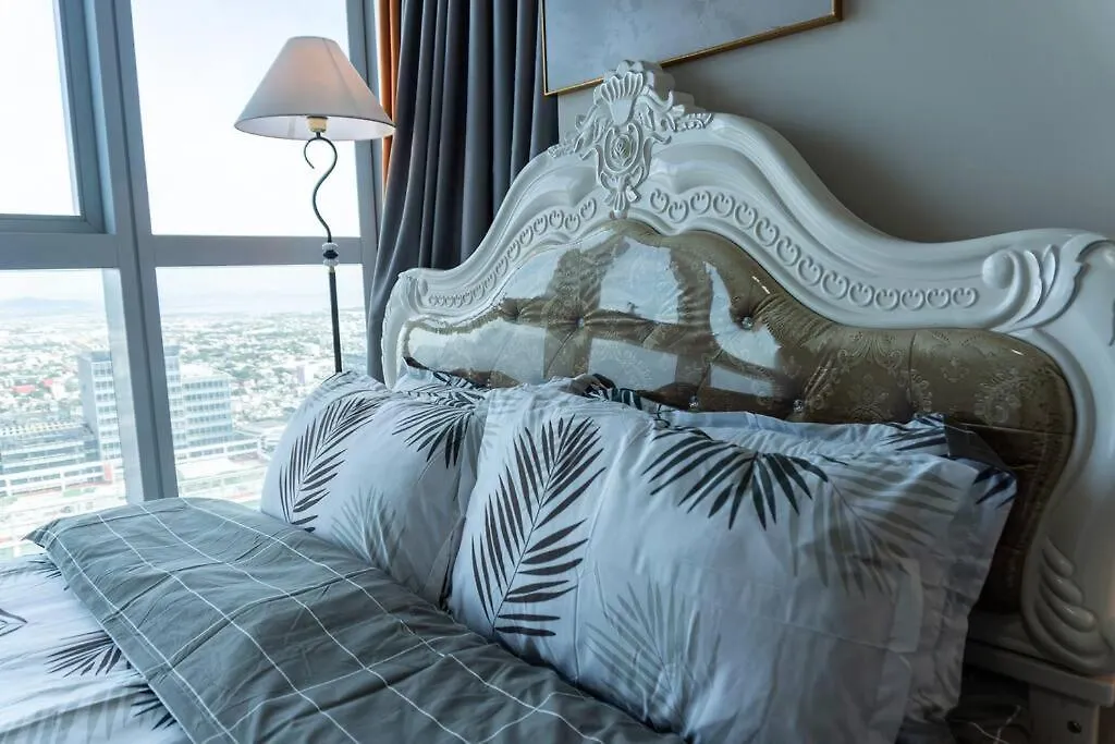 Apartment A2J Luxury 2Br Bgc Uptown Suite Near Uptown Mall Manila